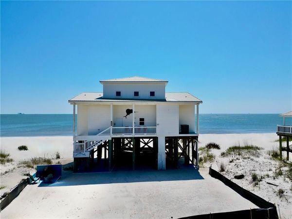 2229 Bienville Boulevard, Dauphin Island, AL 36528