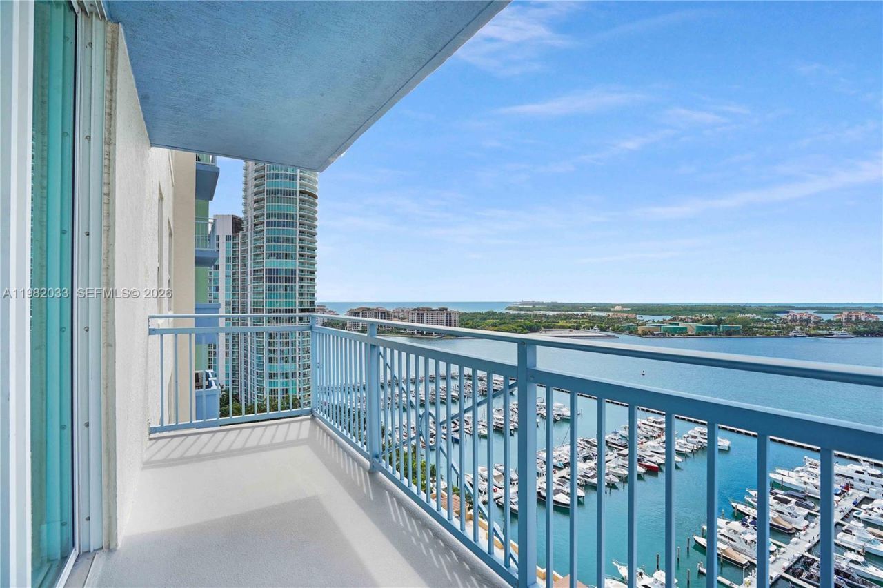 90 Alton Rd, Unit 2212, Miami Beach, FL 33139 Photo