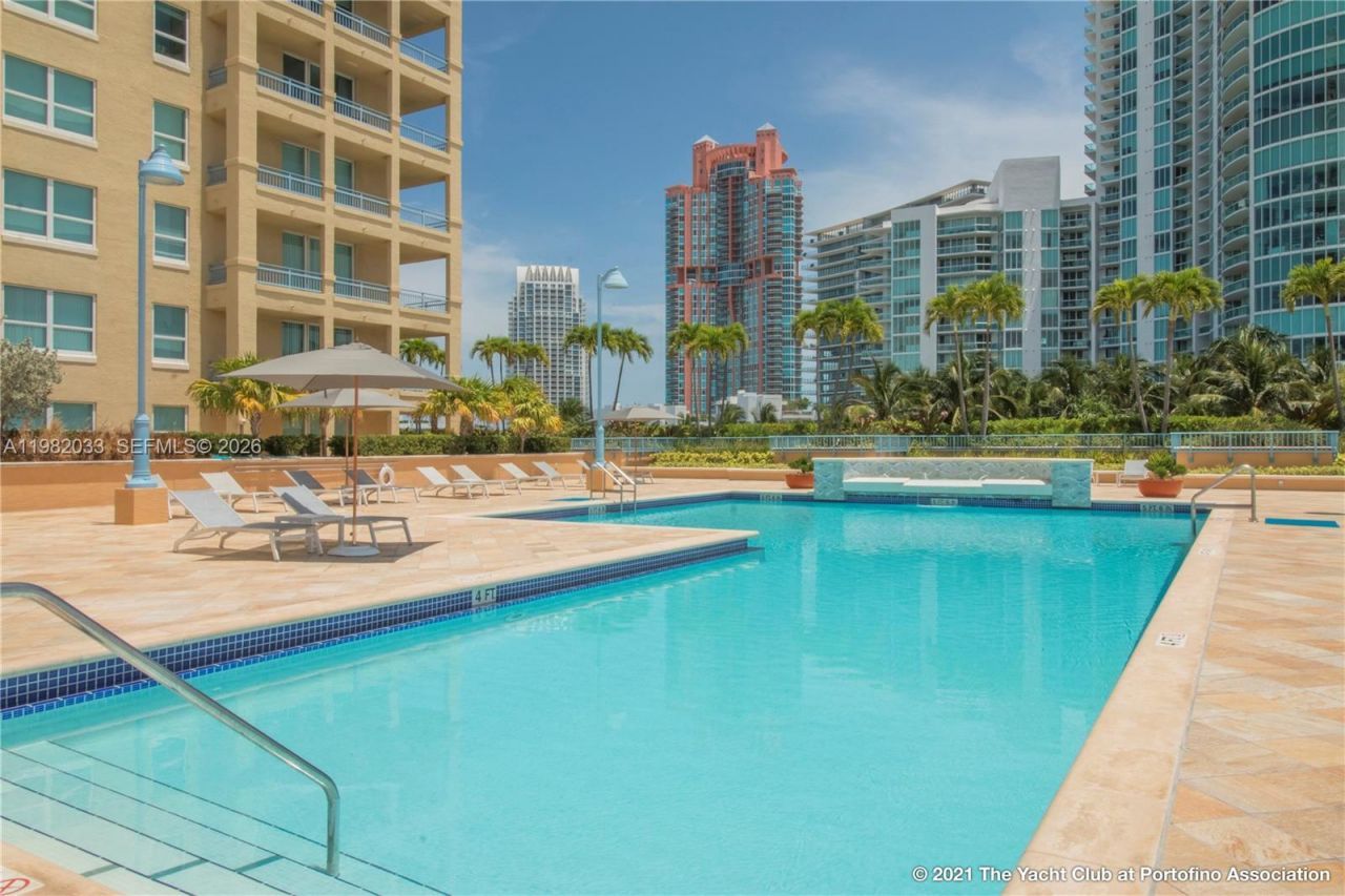 90 Alton Rd, Unit 2212, Miami Beach, FL 33139 Photo