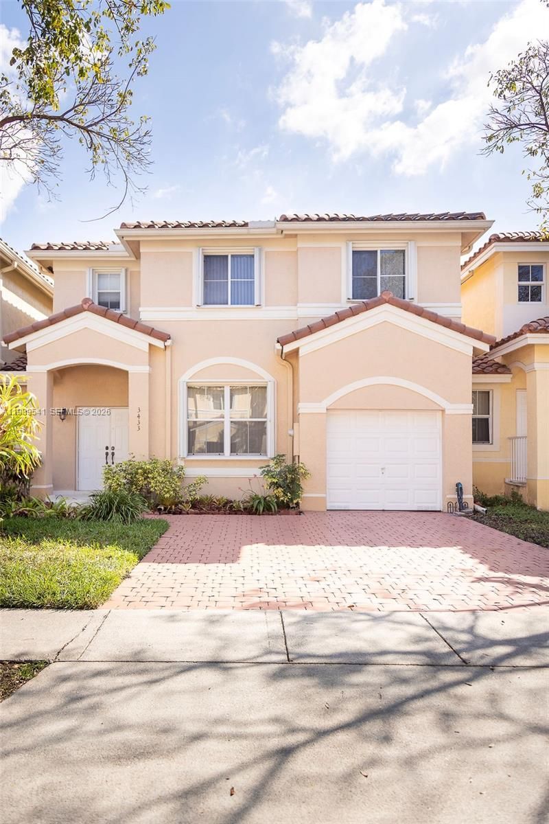 3433 SW 171st Ter, Miramar, FL 33027 Photo