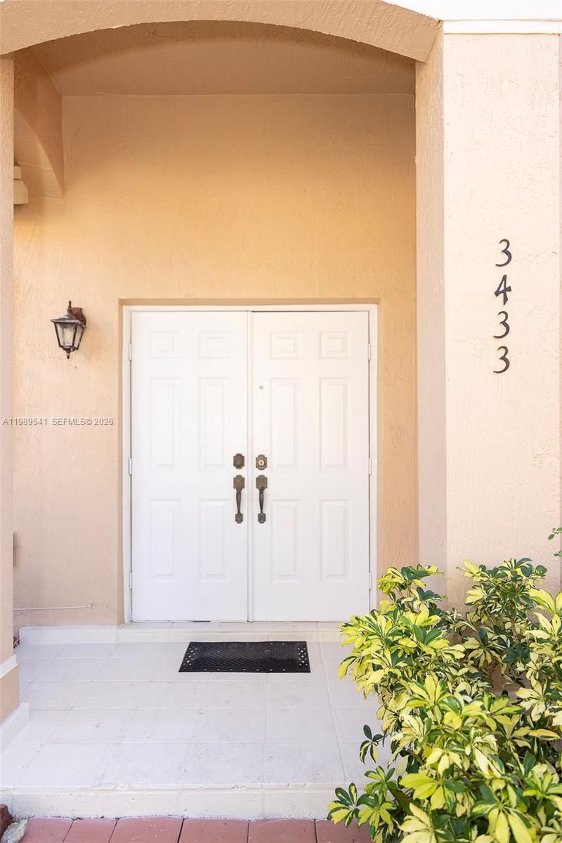 3433 SW 171st Ter, Miramar, FL 33027 Photo