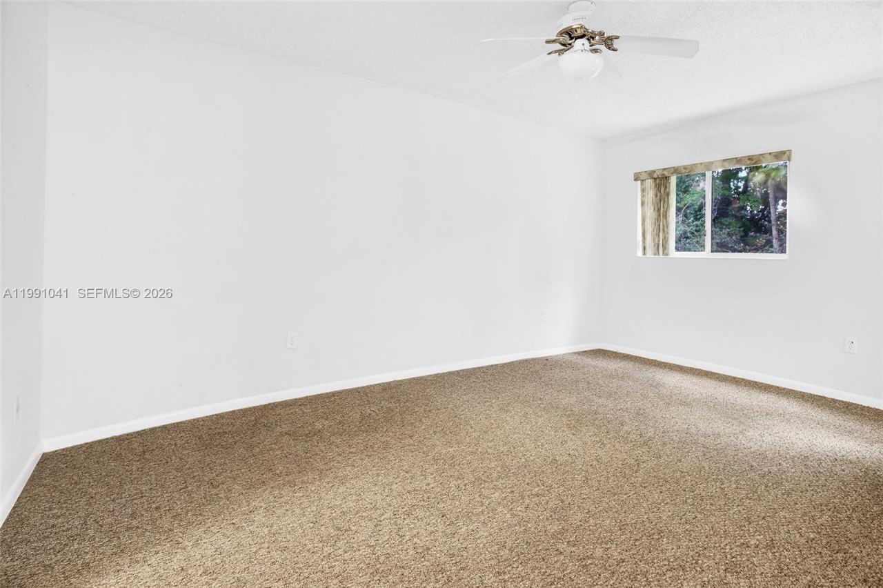 900 SW 142nd Ave , Unit 115L, Pembroke Pines, FL 33027 Photo