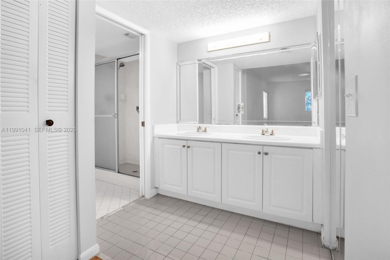 900 SW 142nd Ave , Unit 115L, Pembroke Pines, FL 33027 Photo