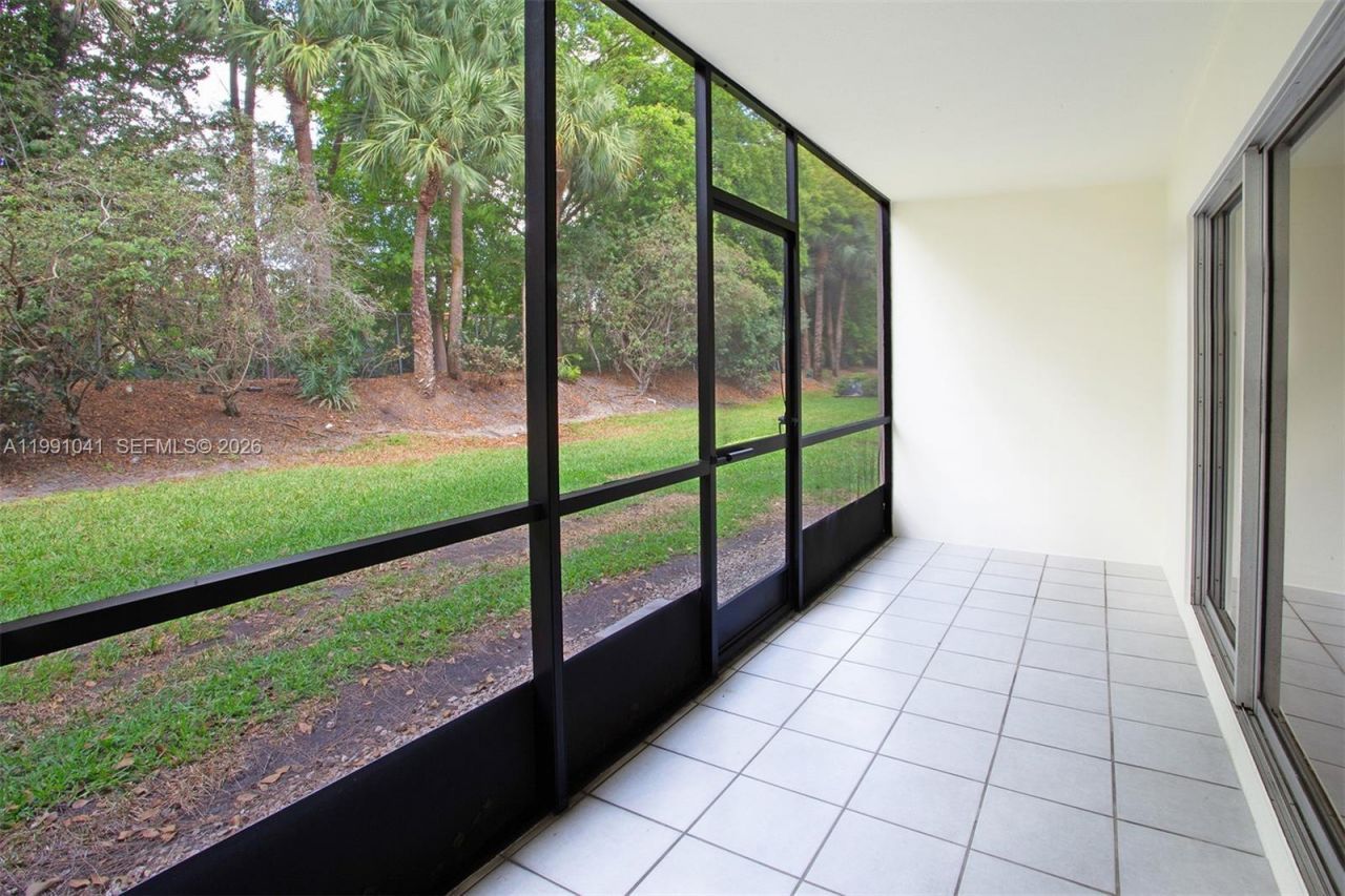 900 SW 142nd Ave , Unit 115L, Pembroke Pines, FL 33027 Photo