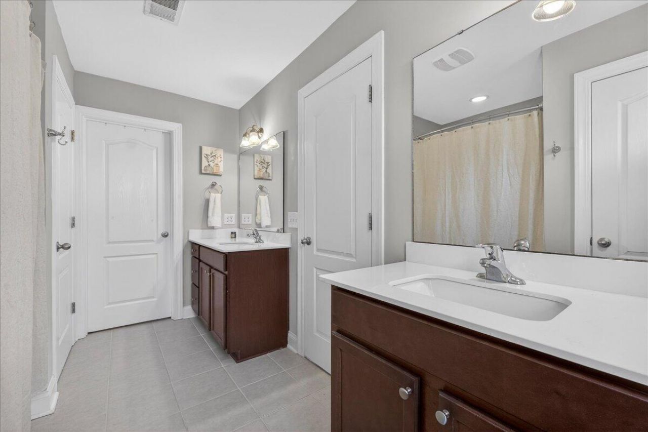 4146 Rigsby Lane Photo 10