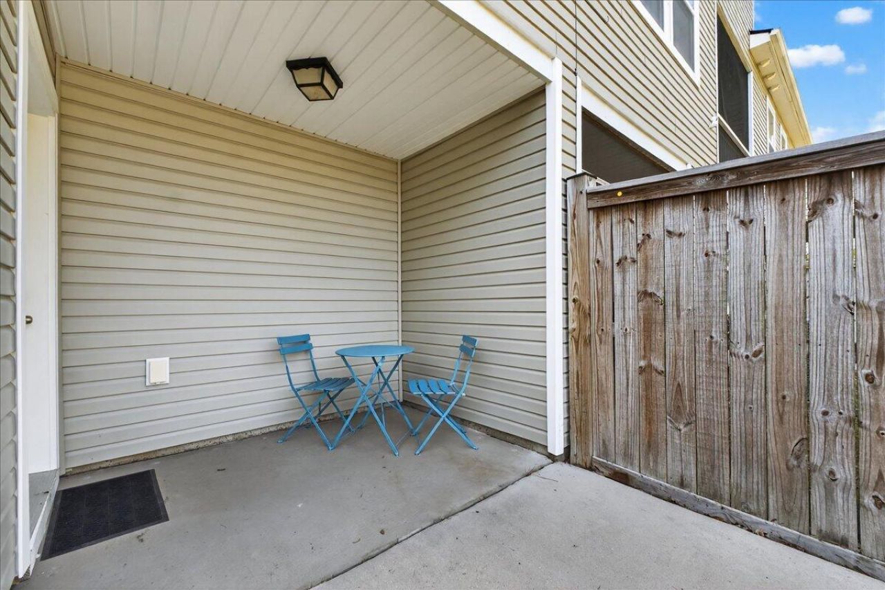 4146 Rigsby Lane Photo 32