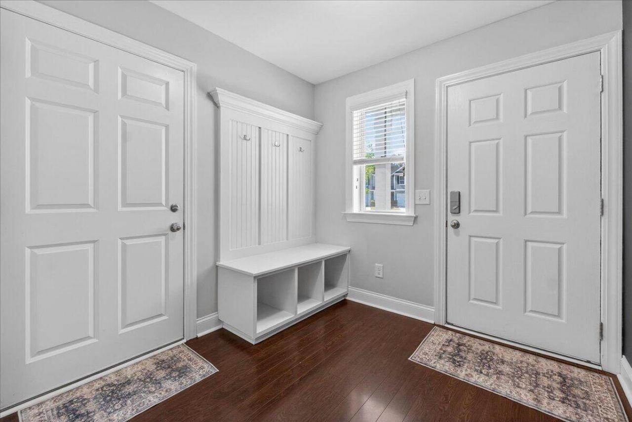 4146 Rigsby Lane Photo 6