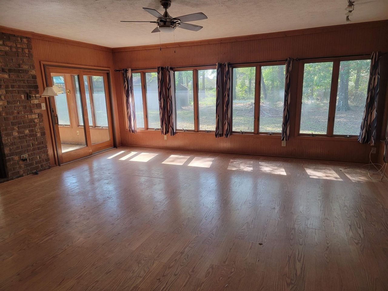 124 University Circle Photo 7