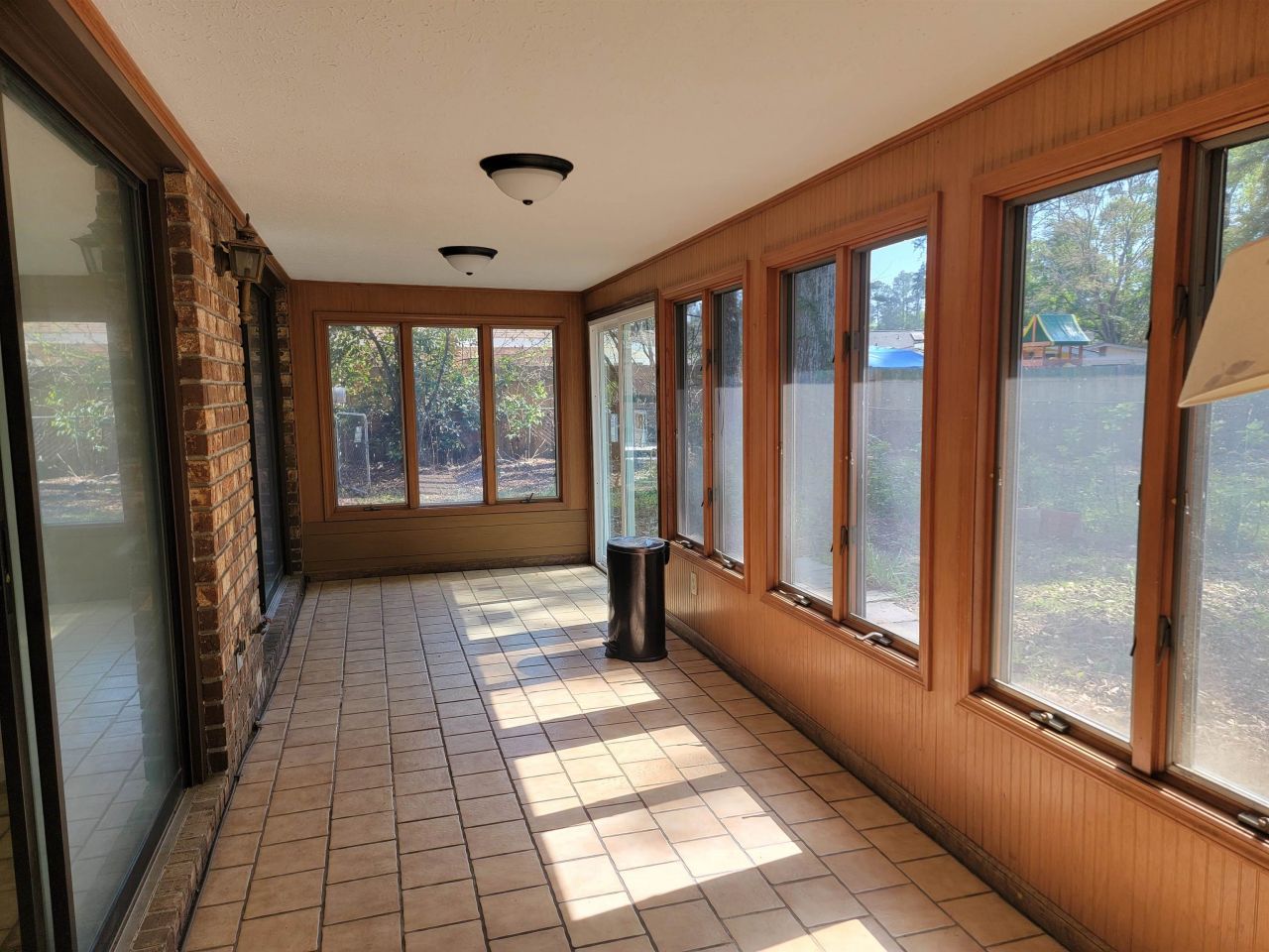 124 University Circle Photo 8