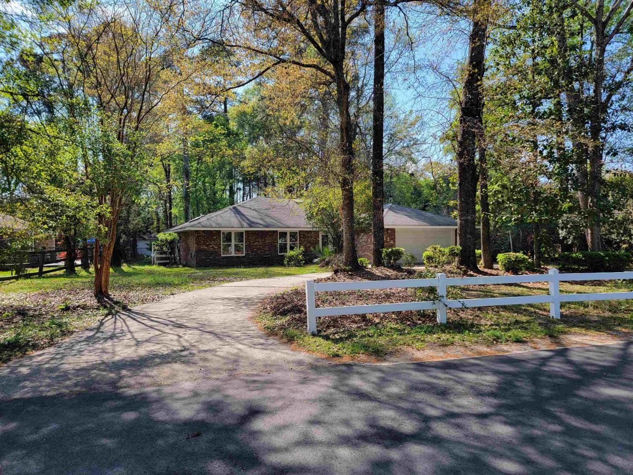 124 University Circle Photo 9