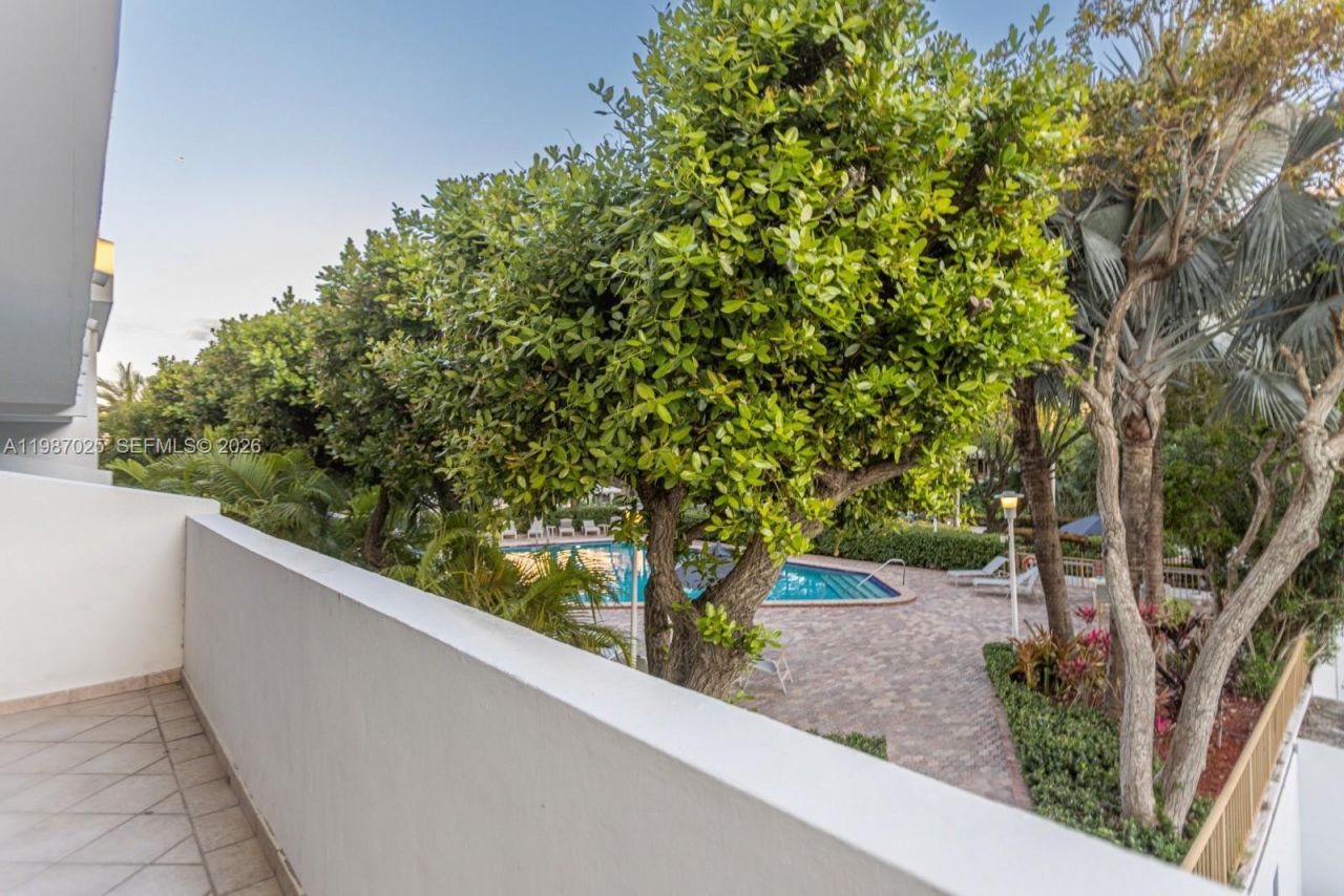 155 Ocean Lane Dr , Unit 201, Key Biscayne, FL 33149 Photo