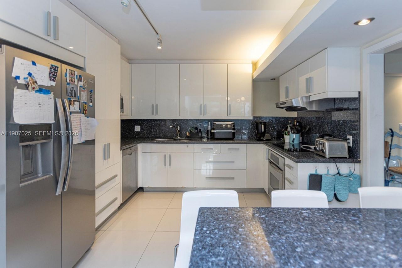 155 Ocean Lane Dr , Unit 201, Key Biscayne, FL 33149 Photo