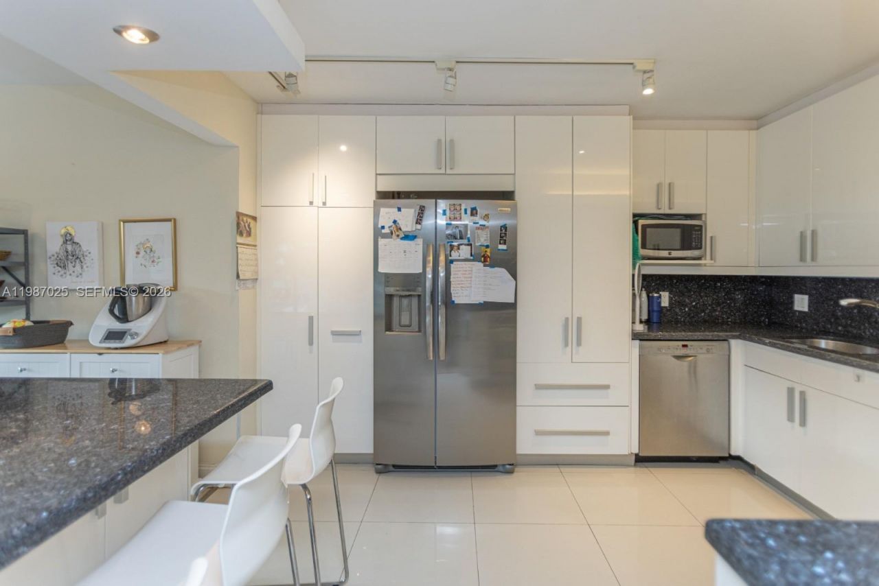 155 Ocean Lane Dr , Unit 201, Key Biscayne, FL 33149 Photo