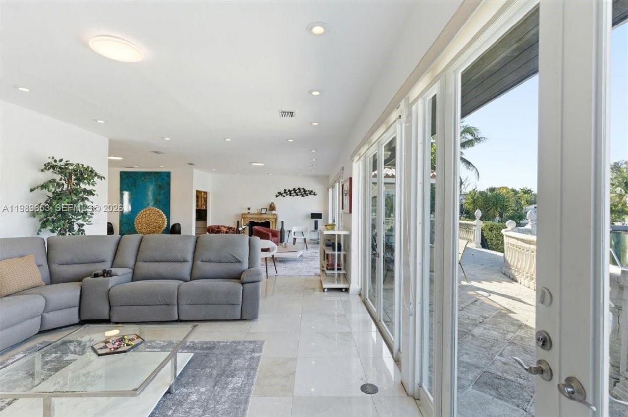 1249 Biscaya Dr , Surfside, FL 33154 Photo