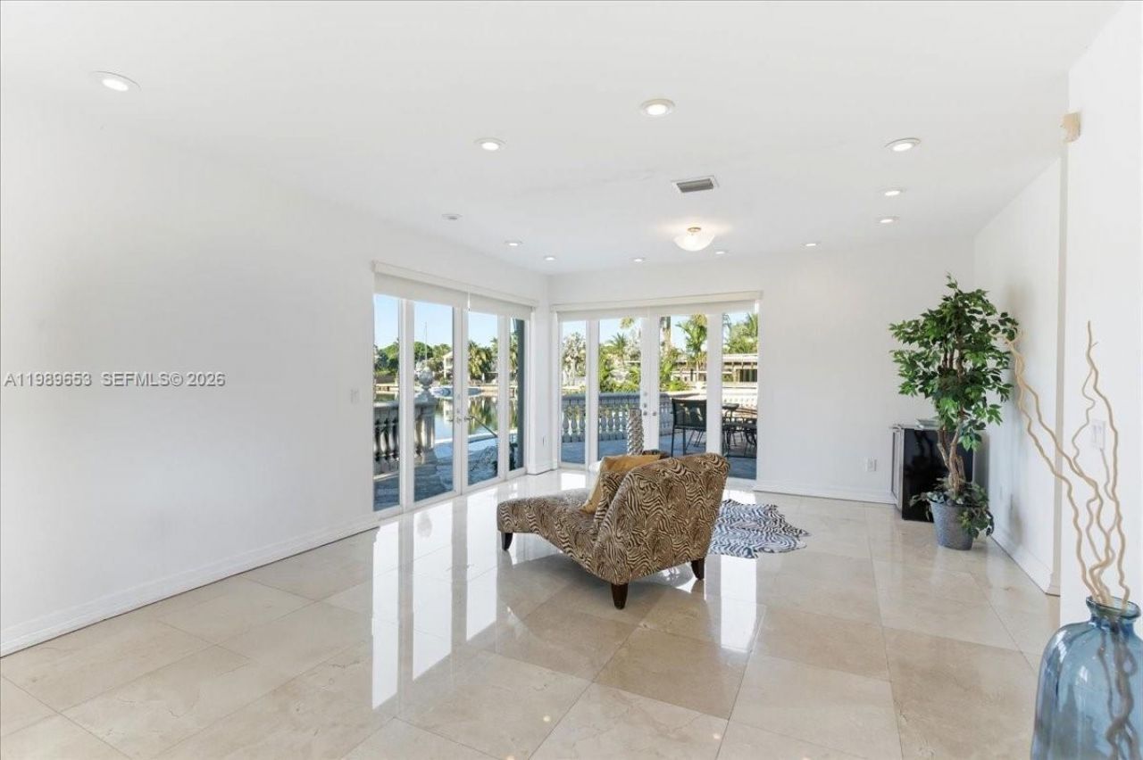 1249 Biscaya Dr , Surfside, FL 33154 Photo