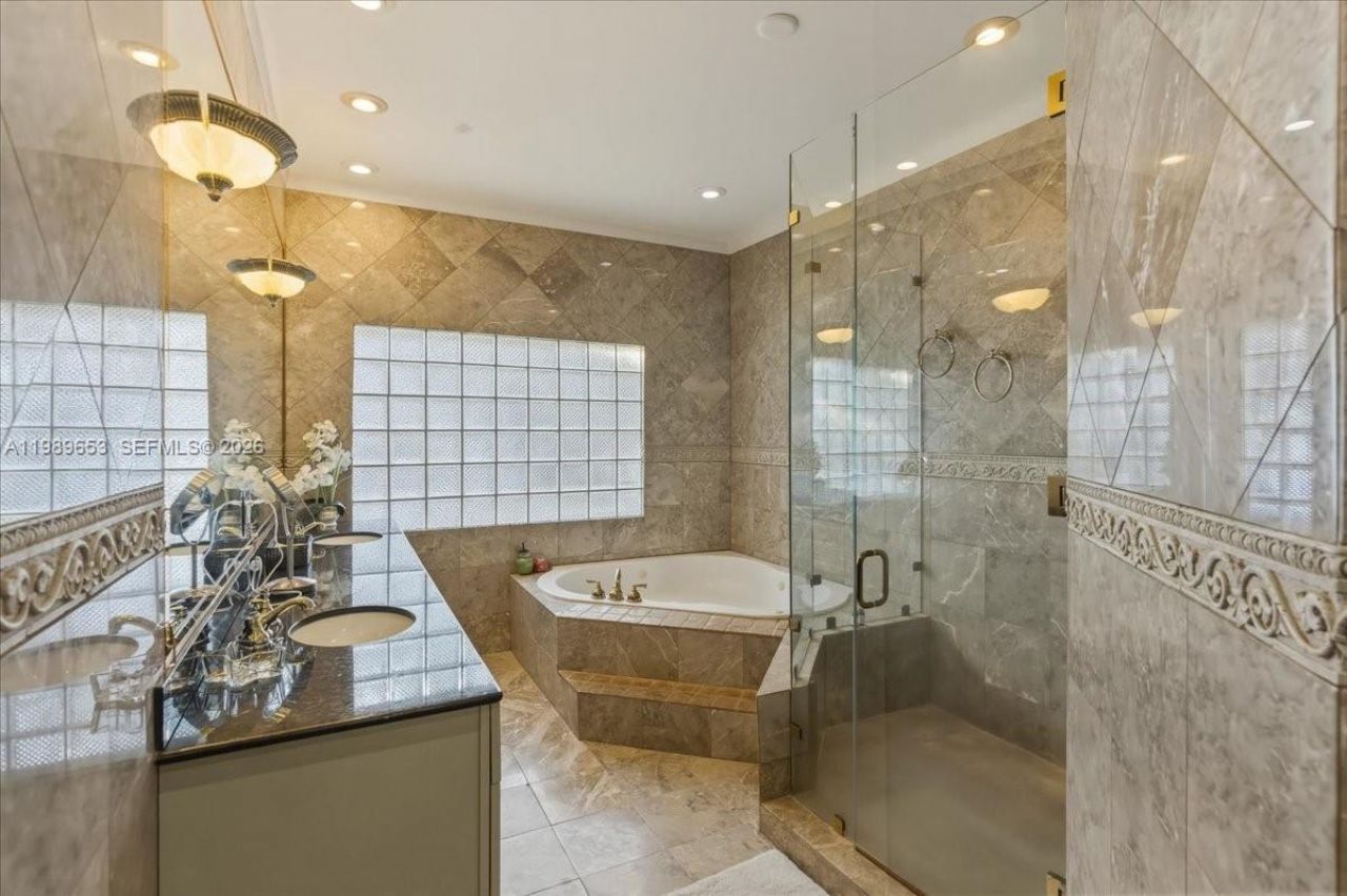 1249 Biscaya Dr , Surfside, FL 33154 Photo