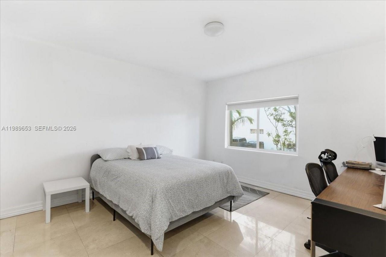 1249 Biscaya Dr , Surfside, FL 33154 Photo