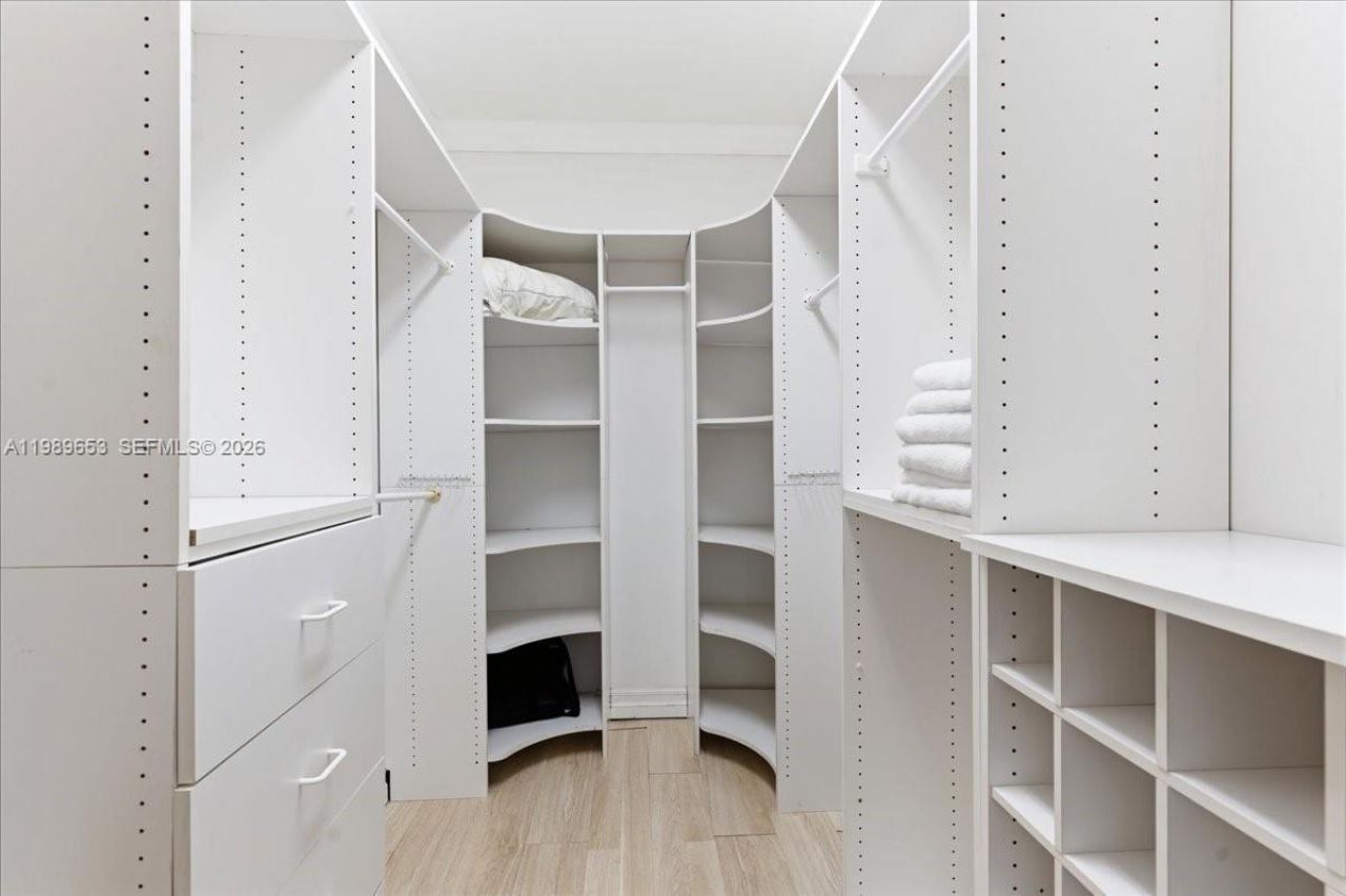 1249 Biscaya Dr , Surfside, FL 33154 Photo