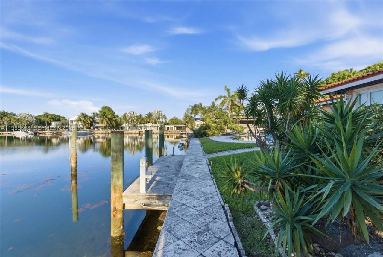 1249 Biscaya Dr , Surfside, FL 33154 Photo