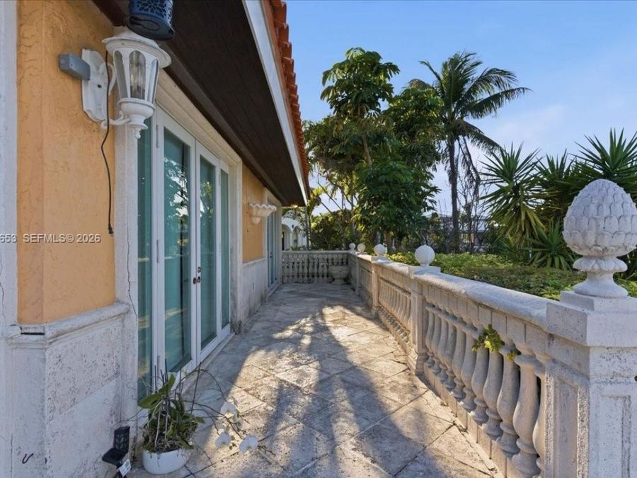 Property Image 79
