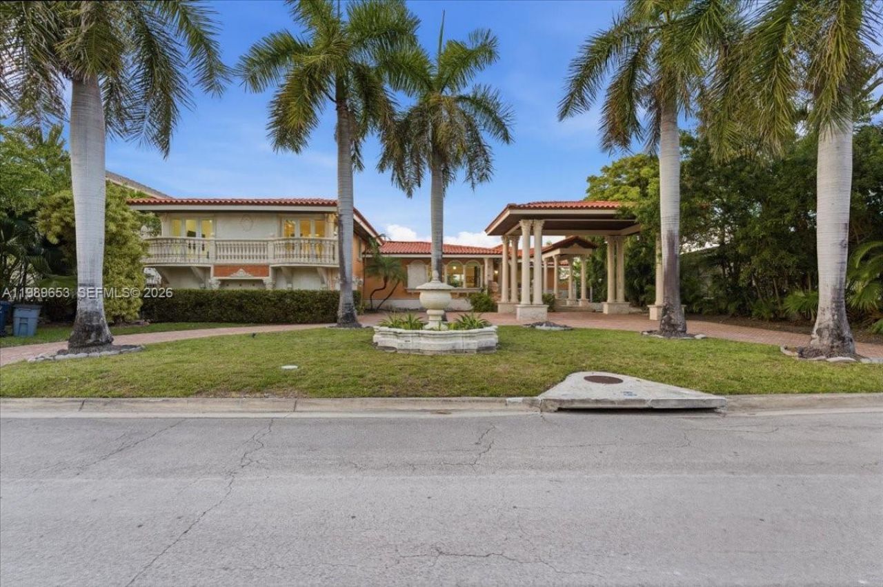 1249 Biscaya Dr , Surfside, FL 33154 Photo