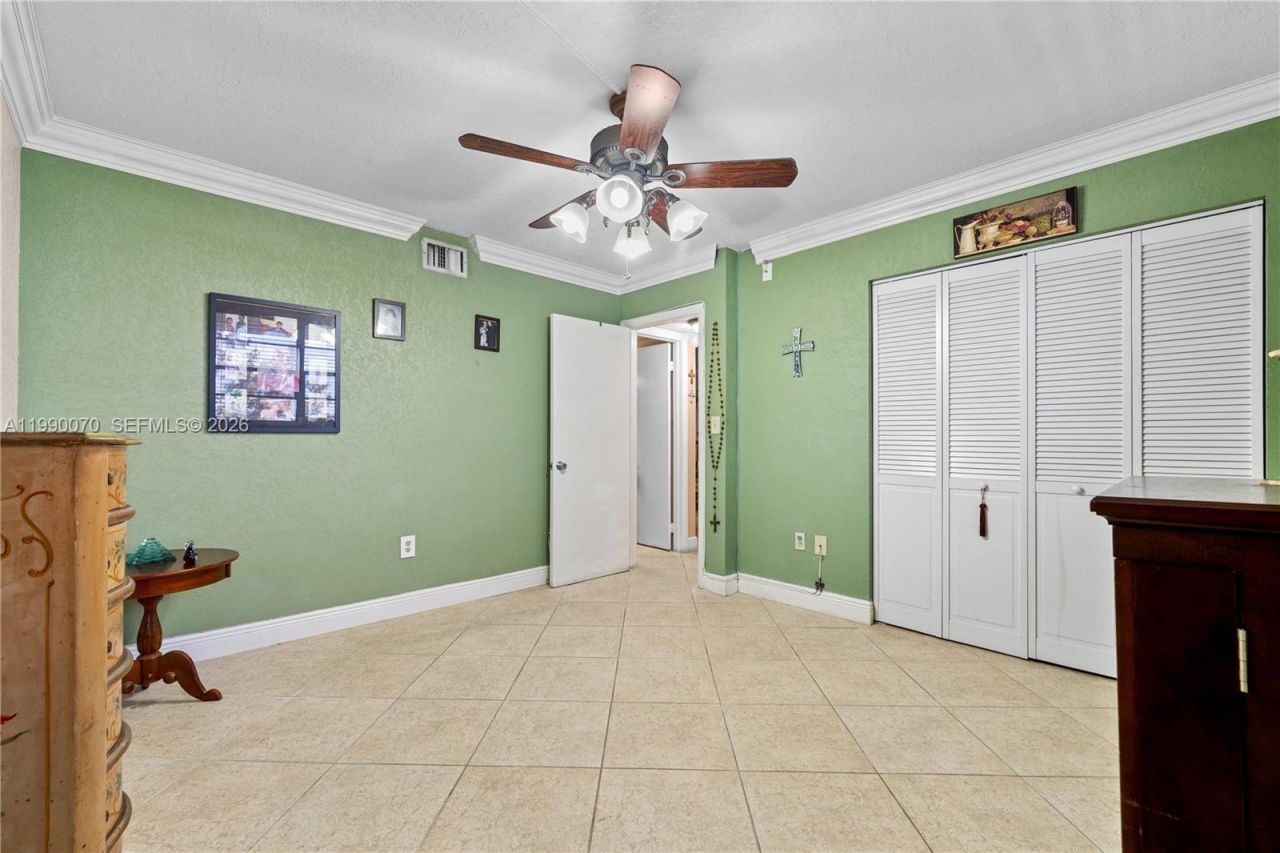 901 Colony Point Cir , Unit 503, Pembroke Pines, FL 33026 Photo