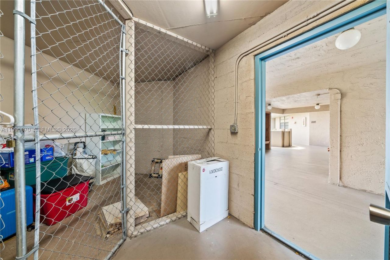 901 Colony Point Cir , Unit 503, Pembroke Pines, FL 33026 Photo