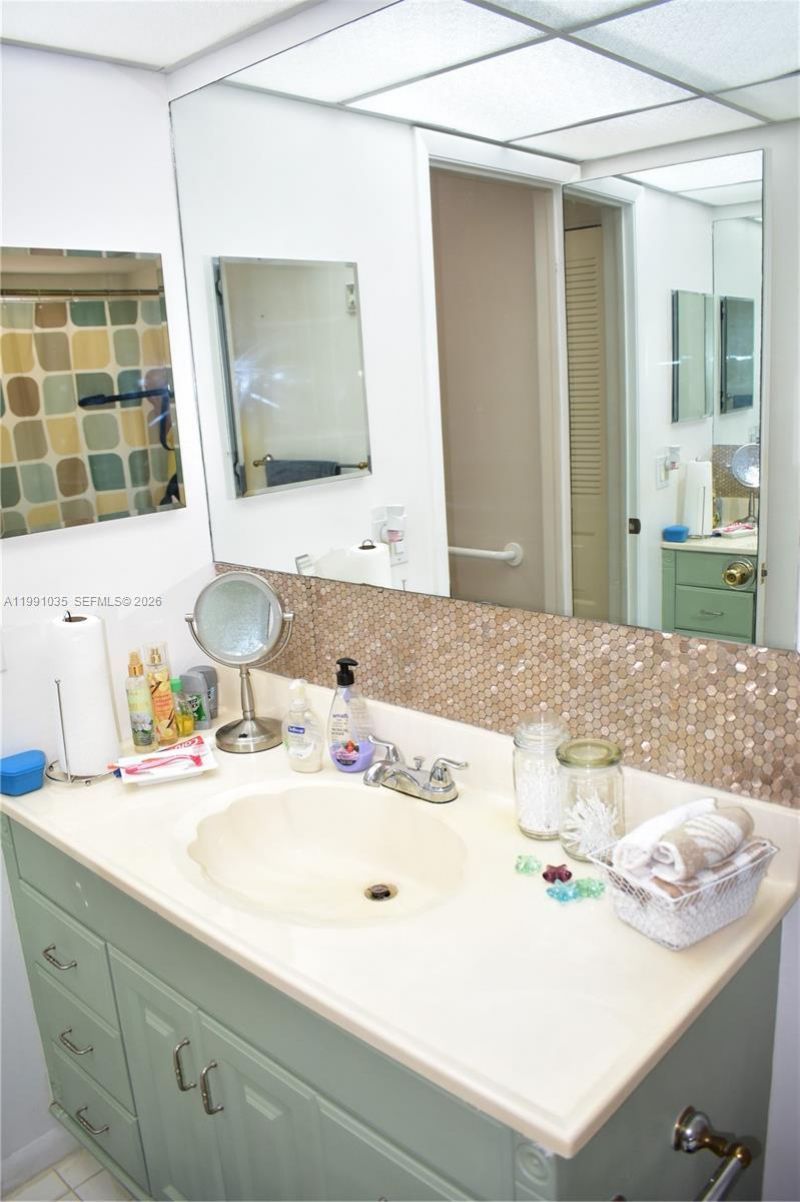 9800 Sunrise Lakes Blvd , Unit 208, Sunrise, FL 33322 Photo