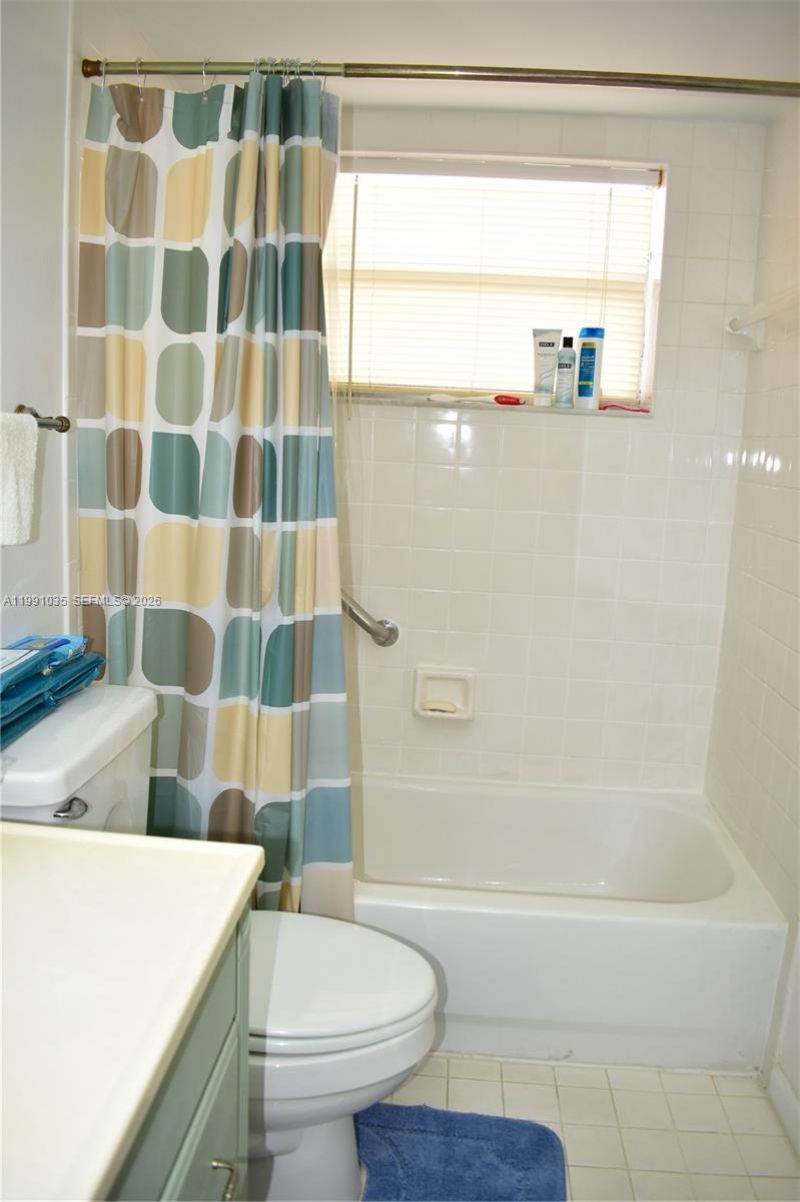 9800 Sunrise Lakes Blvd , Unit 208, Sunrise, FL 33322 Photo
