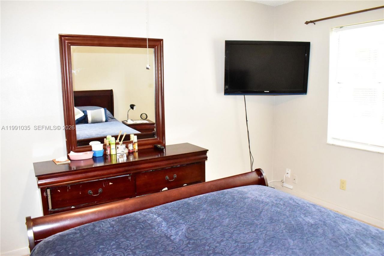 9800 Sunrise Lakes Blvd , Unit 208, Sunrise, FL 33322 Photo