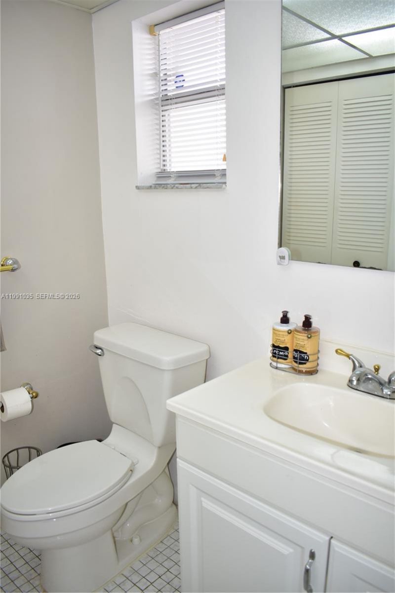 9800 Sunrise Lakes Blvd , Unit 208, Sunrise, FL 33322 Photo
