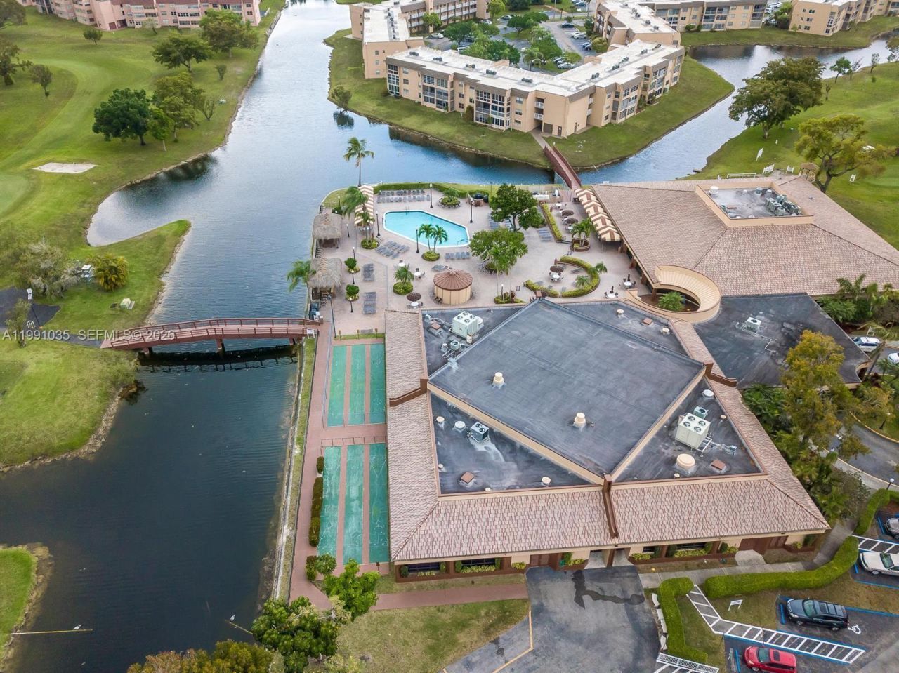 9800 Sunrise Lakes Blvd , Unit 208, Sunrise, FL 33322 Photo