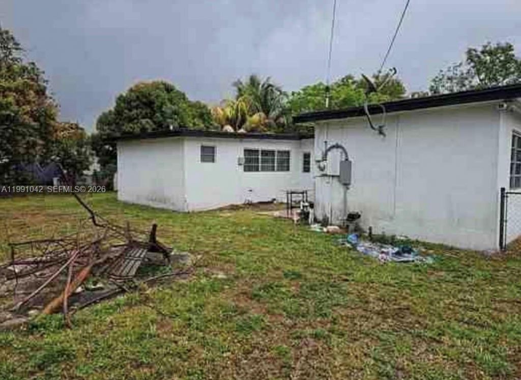 2345 NW 161st St, Miami Gardens, FL 33054 Photo