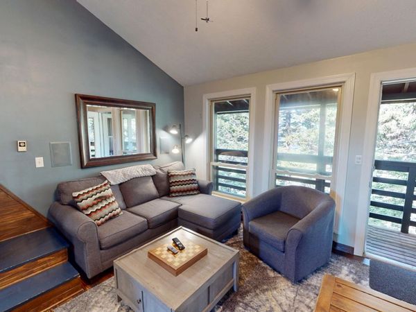 52 Mountain Crest #35, Snowshoe, WV 26209