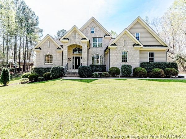 172 Canyon Creek Drive, Sanford, NC 27330