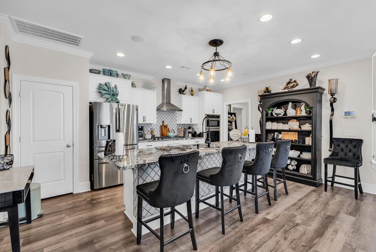 1004 Stilt Ct.  Photo 11