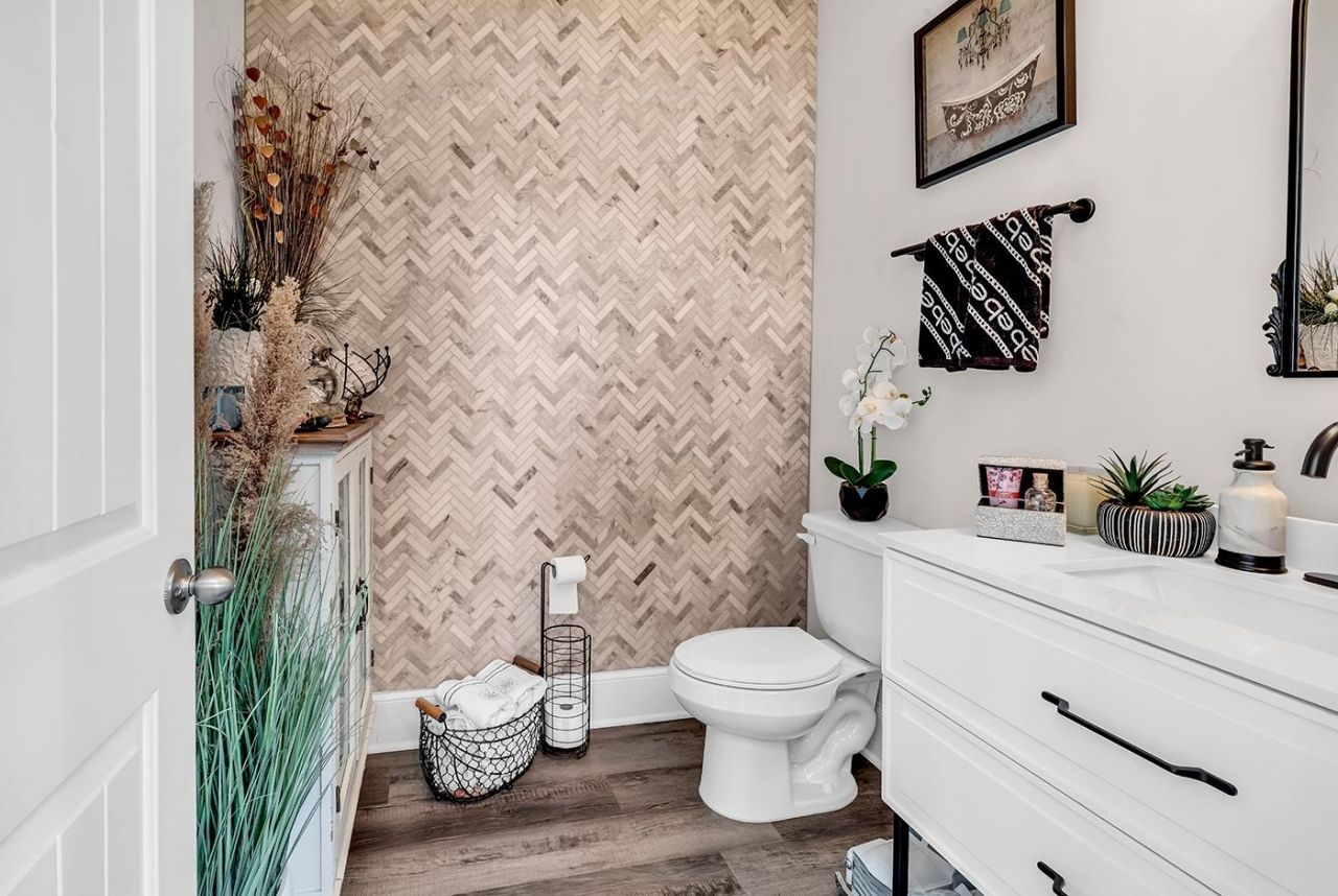 1004 Stilt Ct.  Photo 32