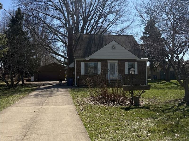 10101 Biddulph Road, Brooklyn, OH 44144 Photo 2