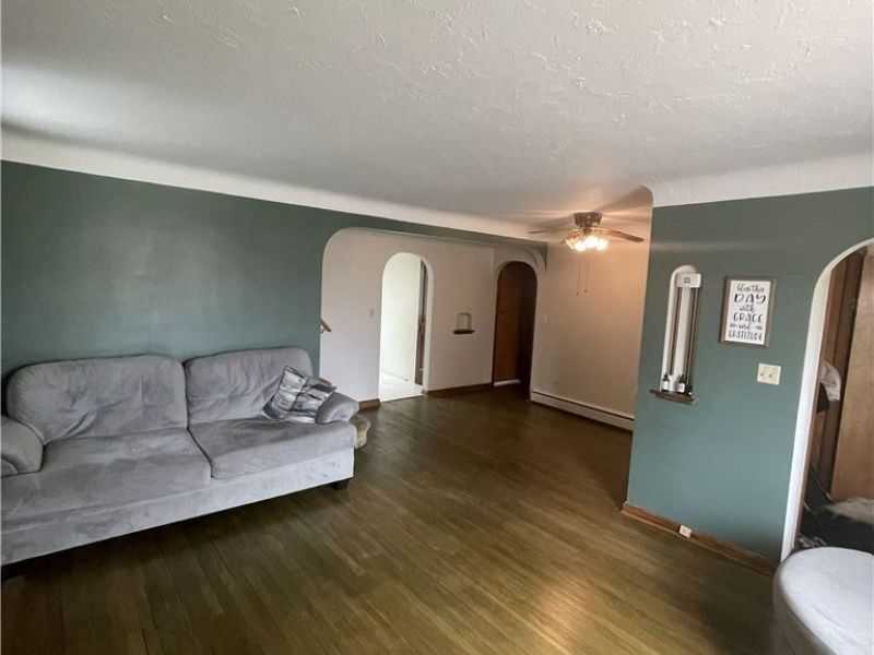 10101 Biddulph Road, Brooklyn, OH 44144 Photo 9