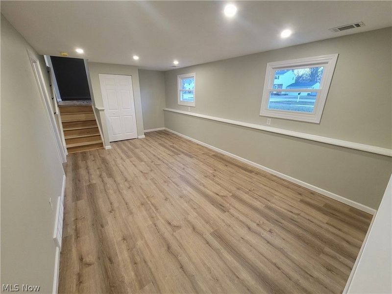 38136 Parkway Boulevard, Willoughby, OH 44094 Photo 20