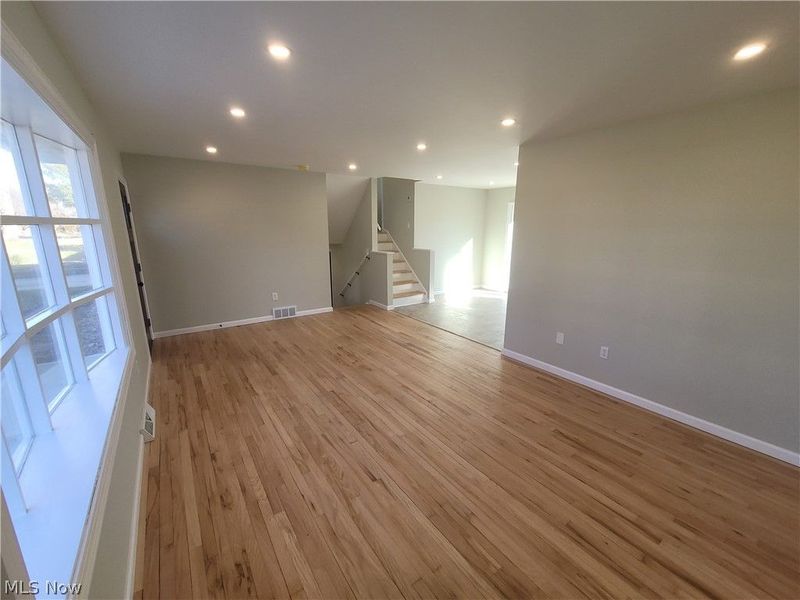 38136 Parkway Boulevard, Willoughby, OH 44094 Photo 9