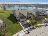 2791 Beacon Point Circle, Elgin, IL 60124 primary photo