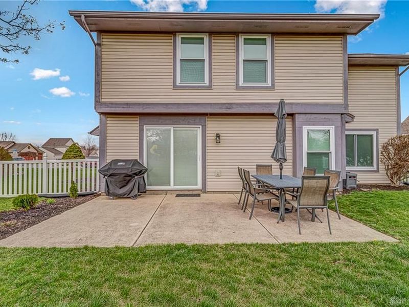 2462 Ferndown Drive, Miamisburg, OH 45342 Photo 25