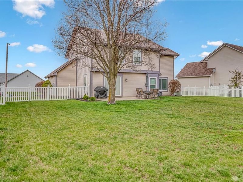 2462 Ferndown Drive, Miamisburg, OH 45342 Photo 26