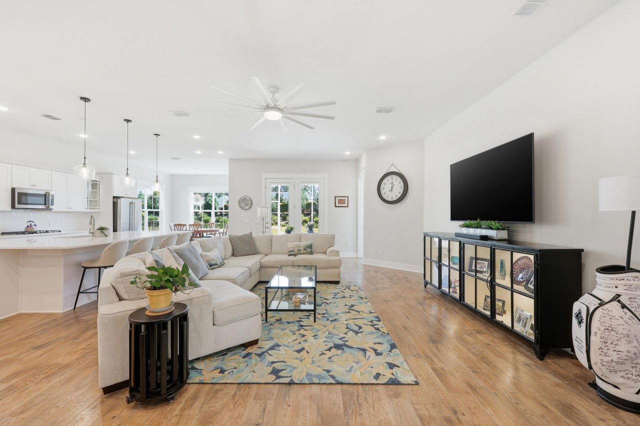 274 Tupelo Lake Drive Photo 6