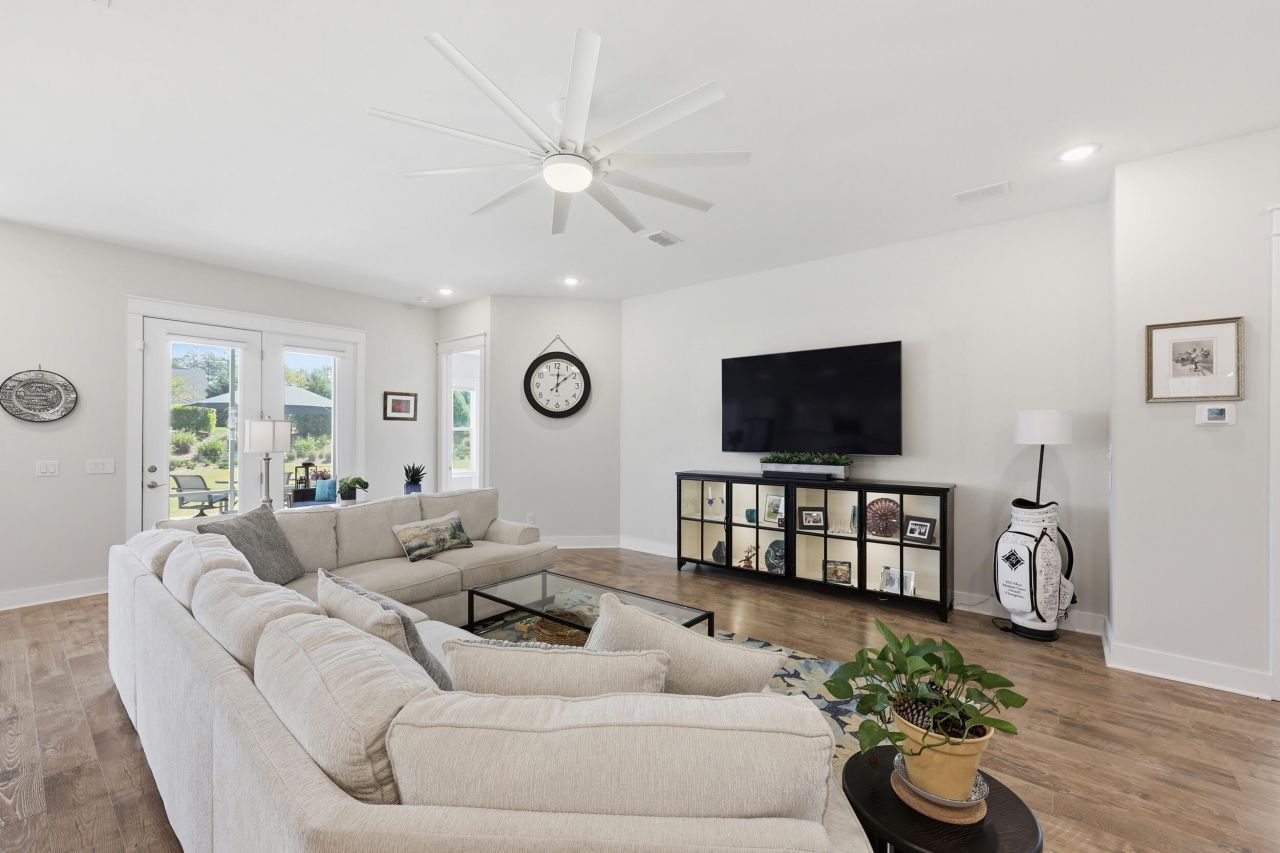 274 Tupelo Lake Drive Photo 7