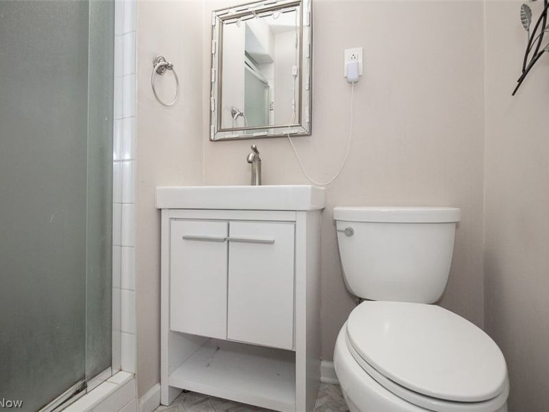 19015 Van Aken Boulevard, Unit 406, Shaker Heights, OH 44122 Photo 16