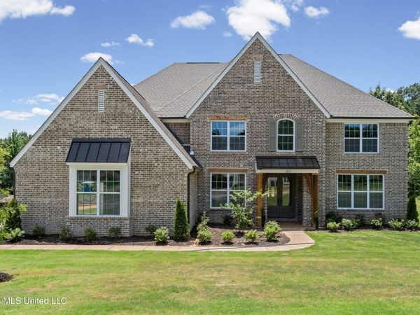 1215 Courtlynn Drive, Hernando, MS 38632