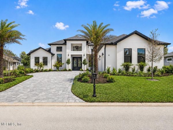 13 OLD OAK Drive N, Palm Coast, FL 32137