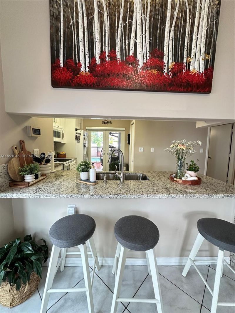 15318 SW 41st Ter , Miami, FL 33185 Photo